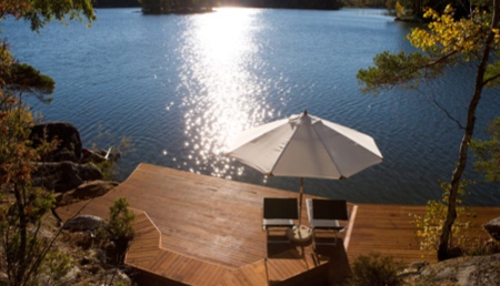 Maison bois avec vue sur lac