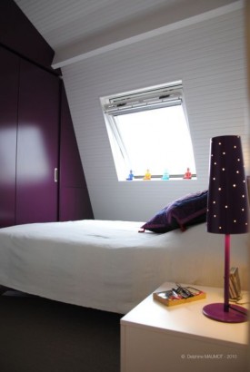 Lit de la chambre mansardée Lit de la chambre mansardée
